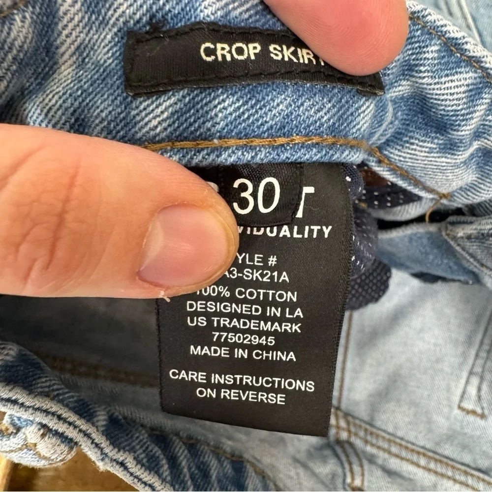 Cult of Individuality Women’s Distressed Crop Mini Jean Skirt size 30
